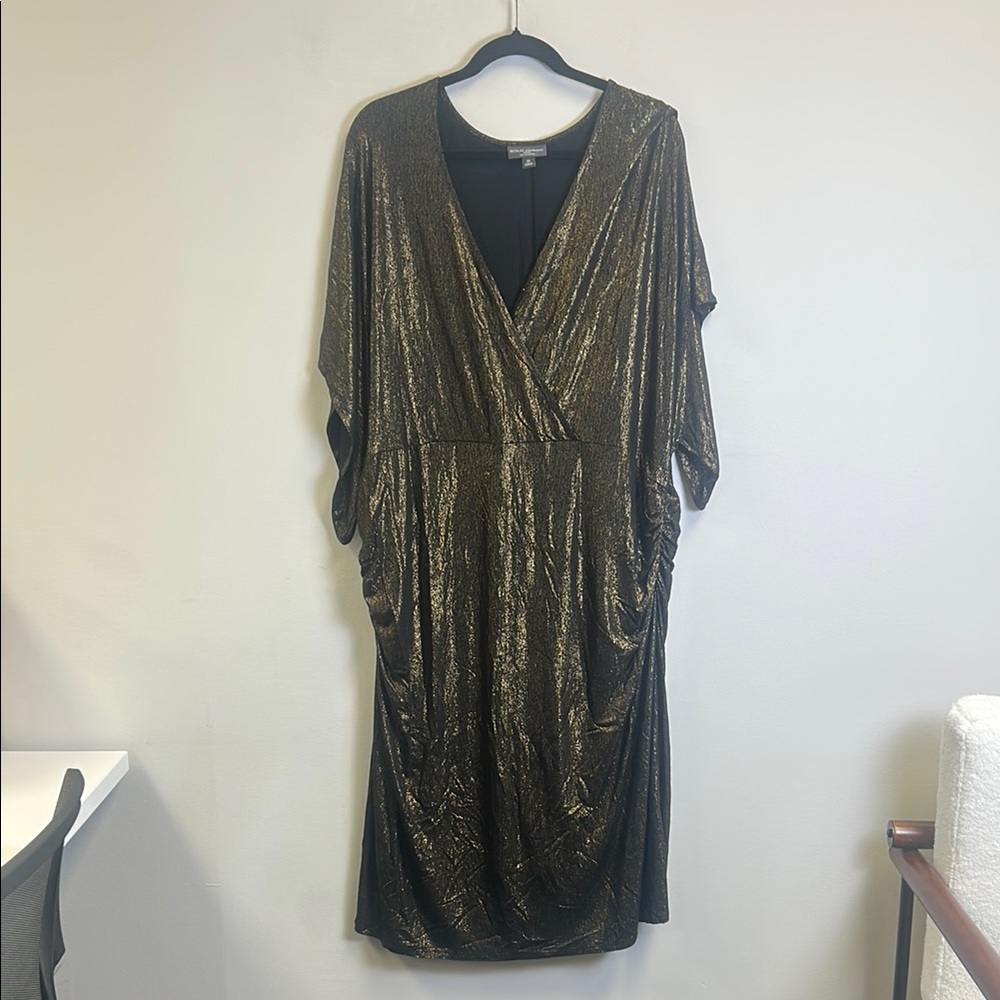 Elegant Gold Women's Dress, Size 2X